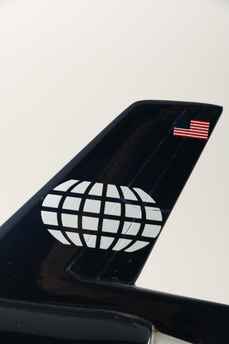 McDonnell Douglas MD-11 Replica Plane