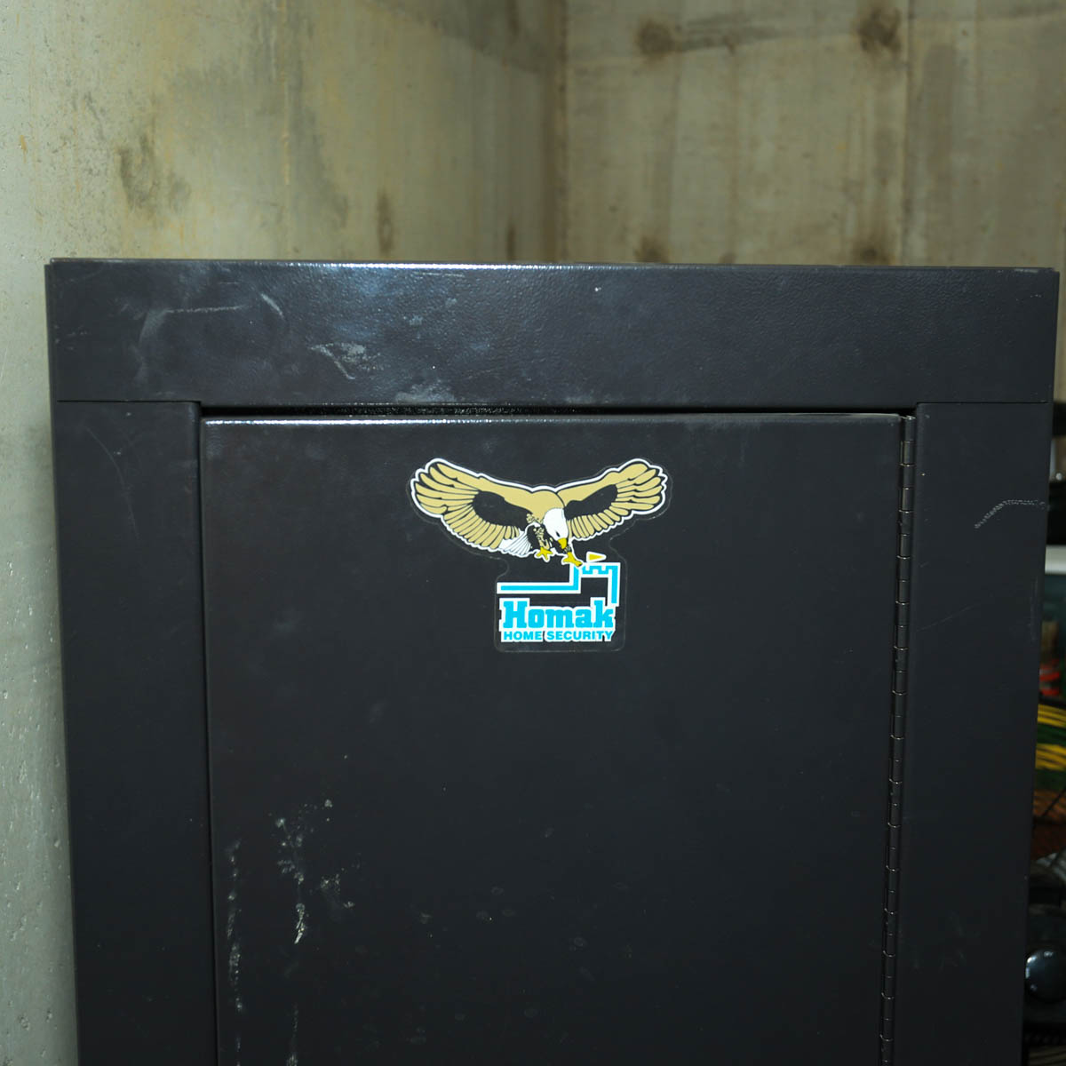 Homak Gun Safe