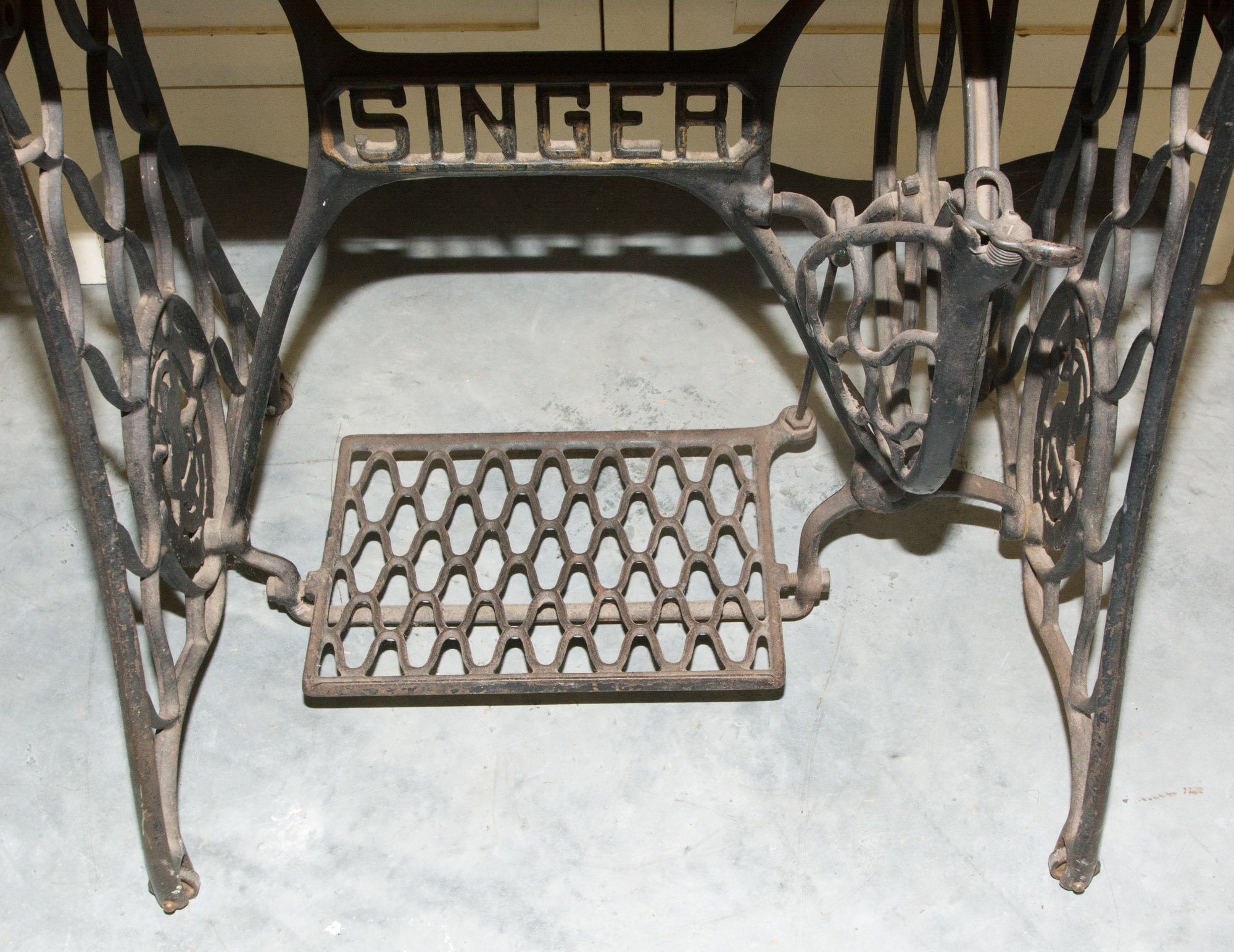 Vintage Singer Sewing Machine