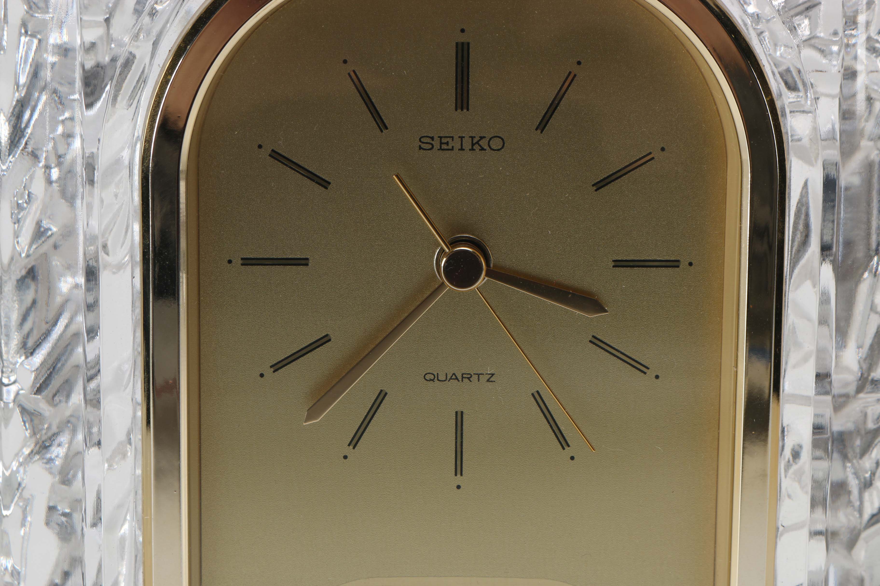 Seiko Quartz Crystal Mantel Clock
