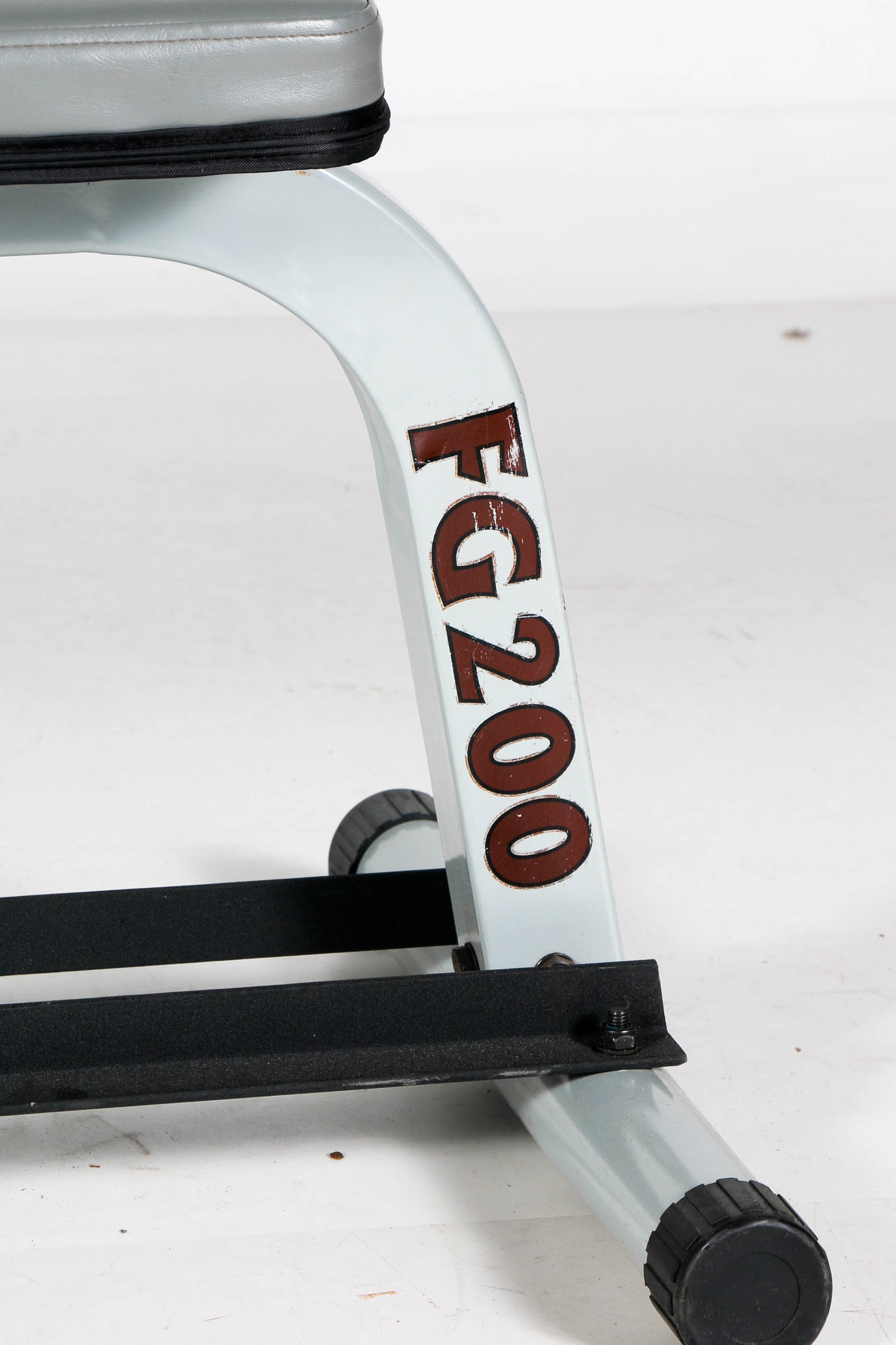 Fitness Gear FG200 Weight Bench