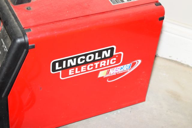 Lincoln Electric SP-100T Mig Welder