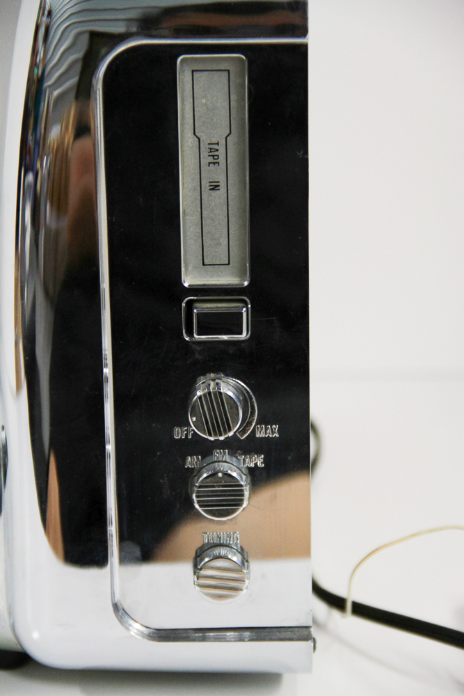 Camel Cigarette Jukebox Style Radio Receiver