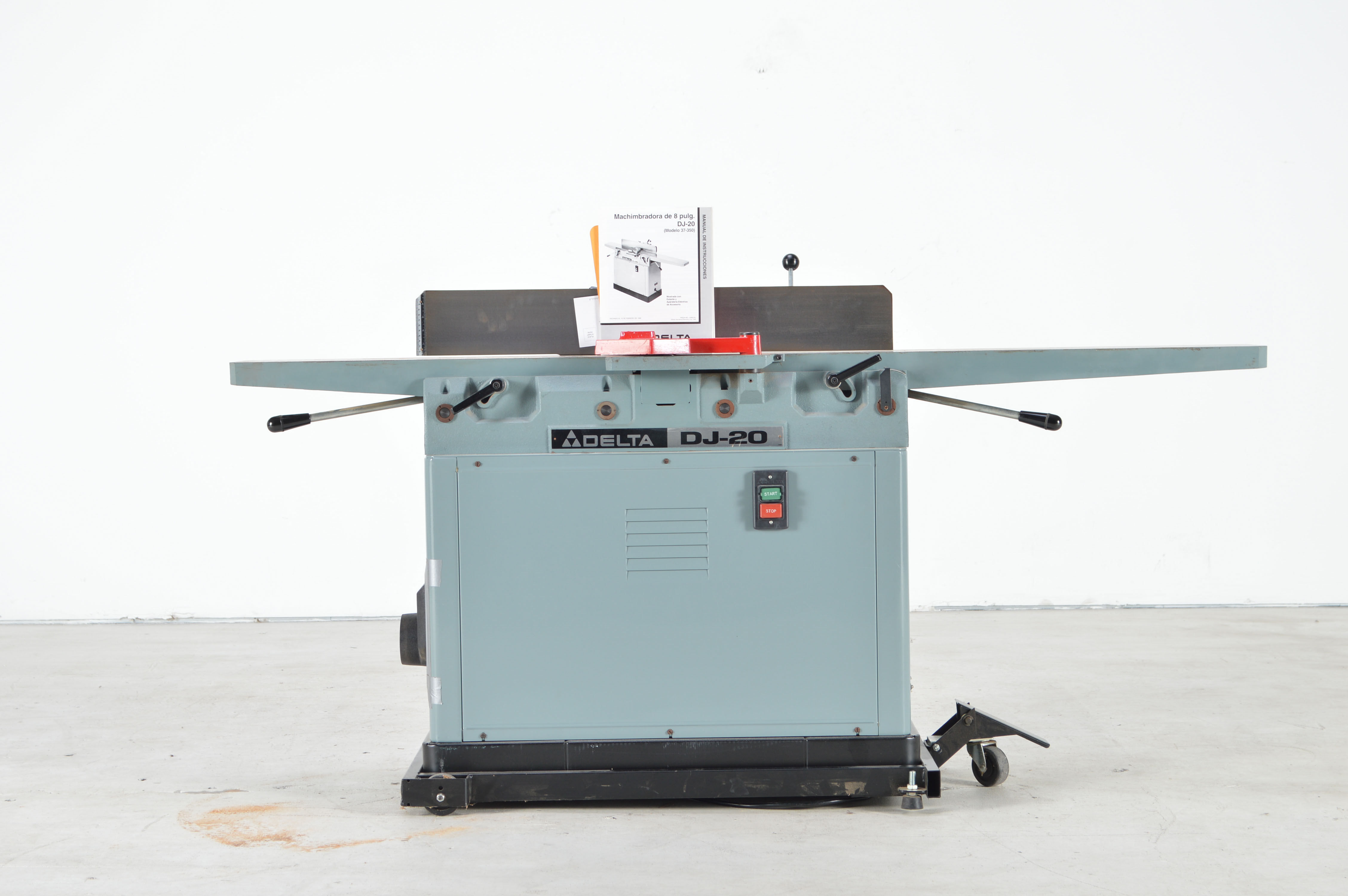 DJ-20 Delta 8" Jointer