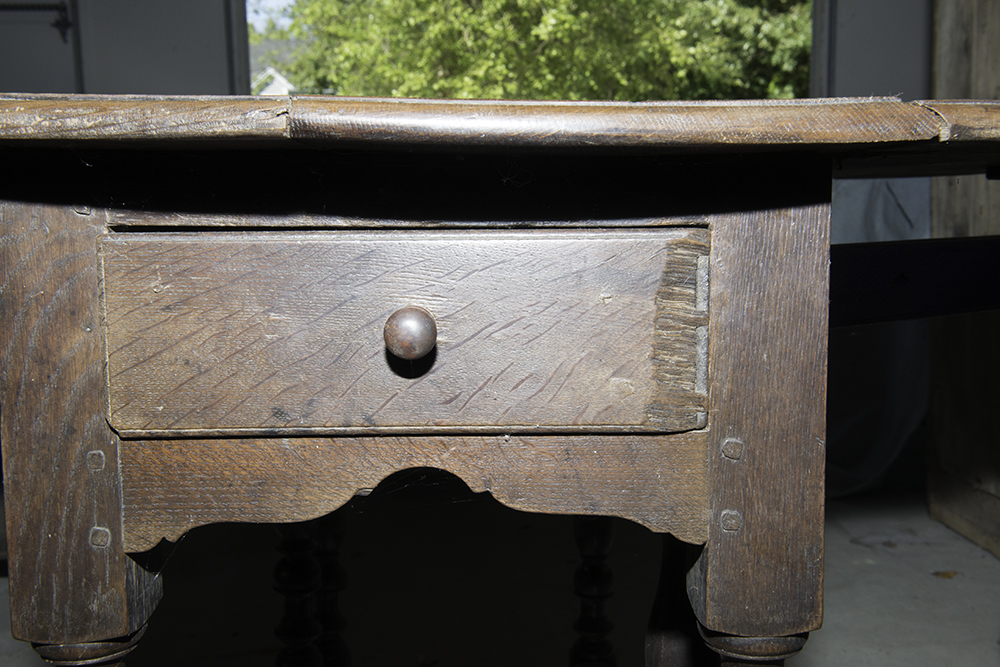 Early 19th Century English Gateleg Table