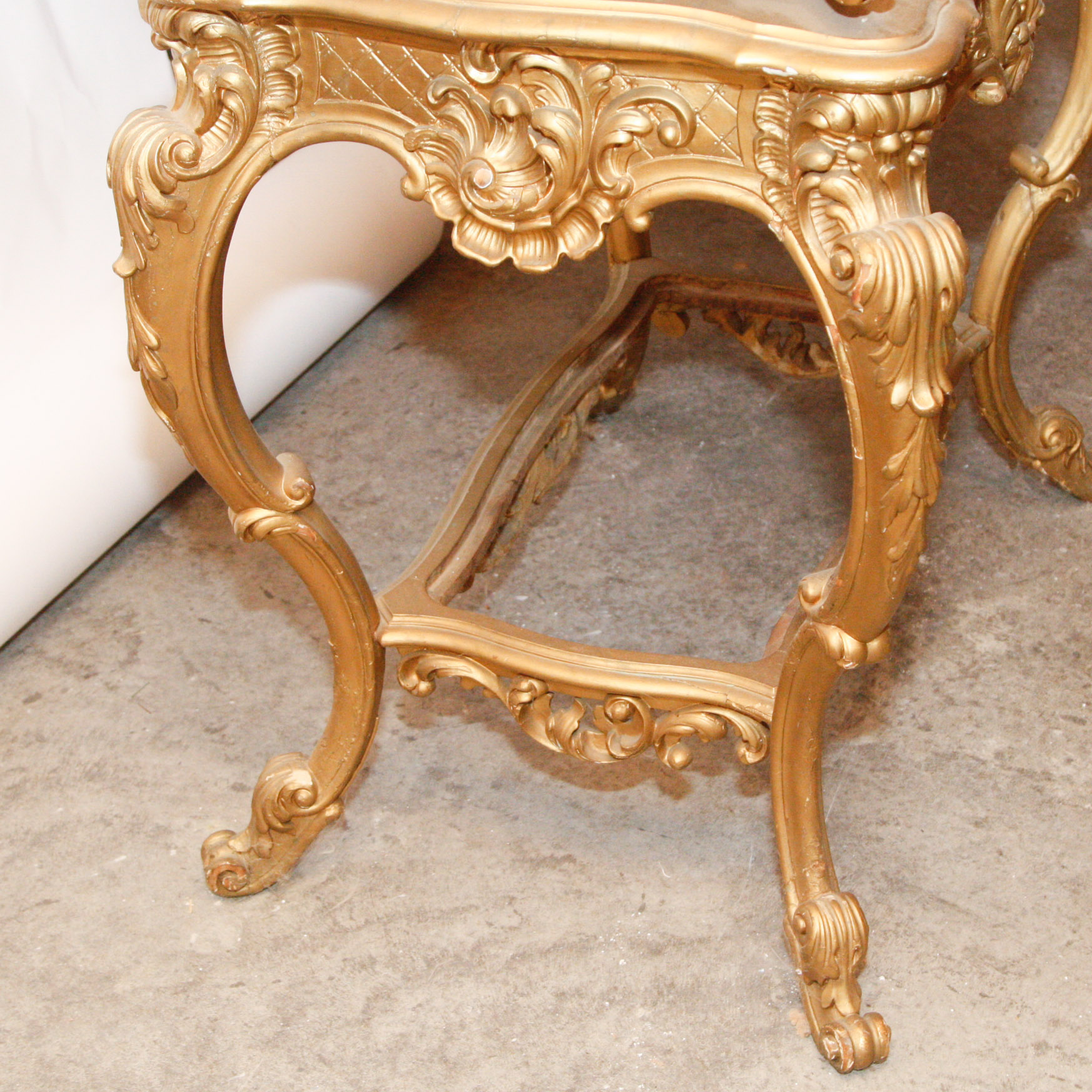 Louis XV Rococo Revival Style Lighted Gilt Vitrine