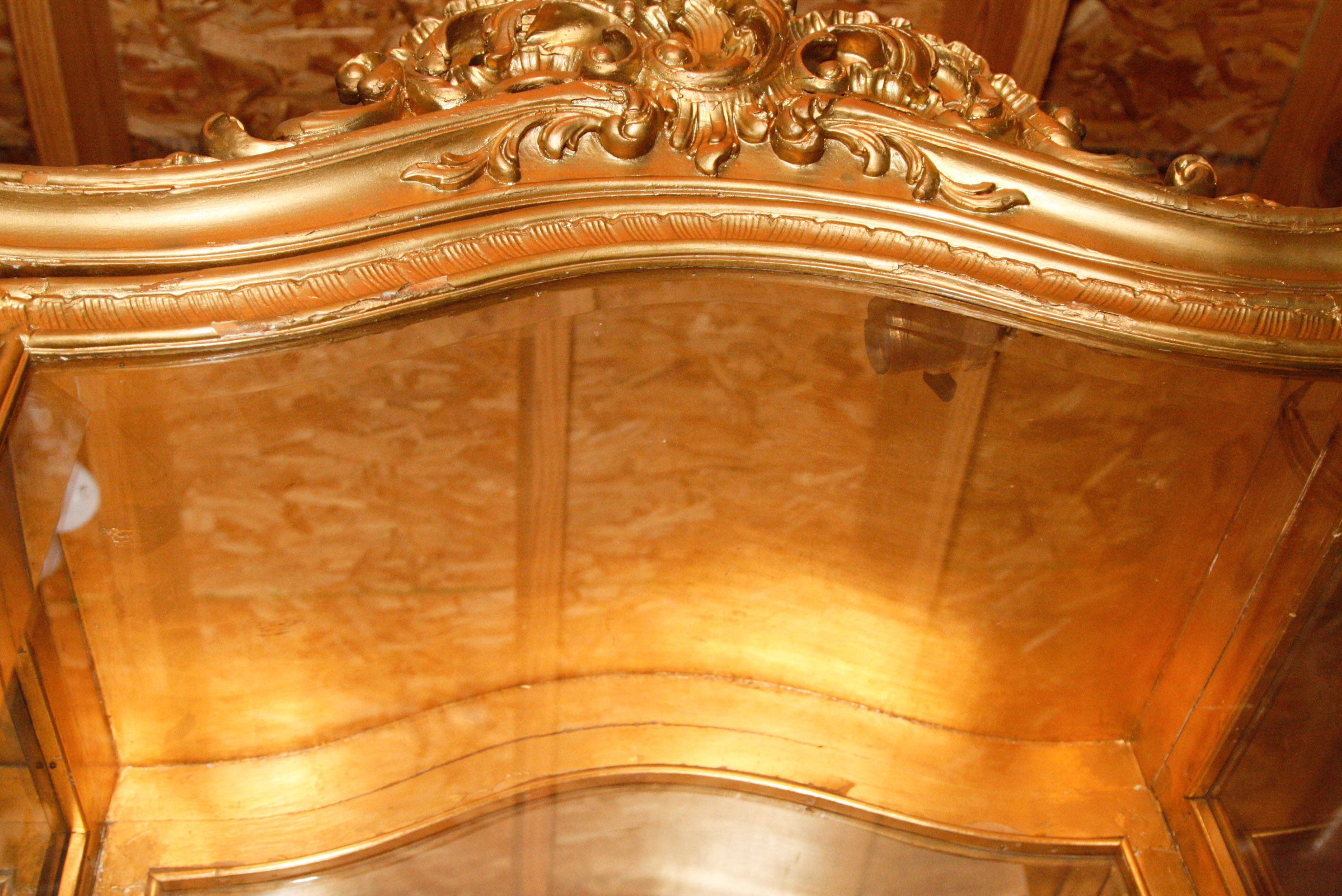 Louis XV Rococo Revival Style Lighted Gilt Vitrine