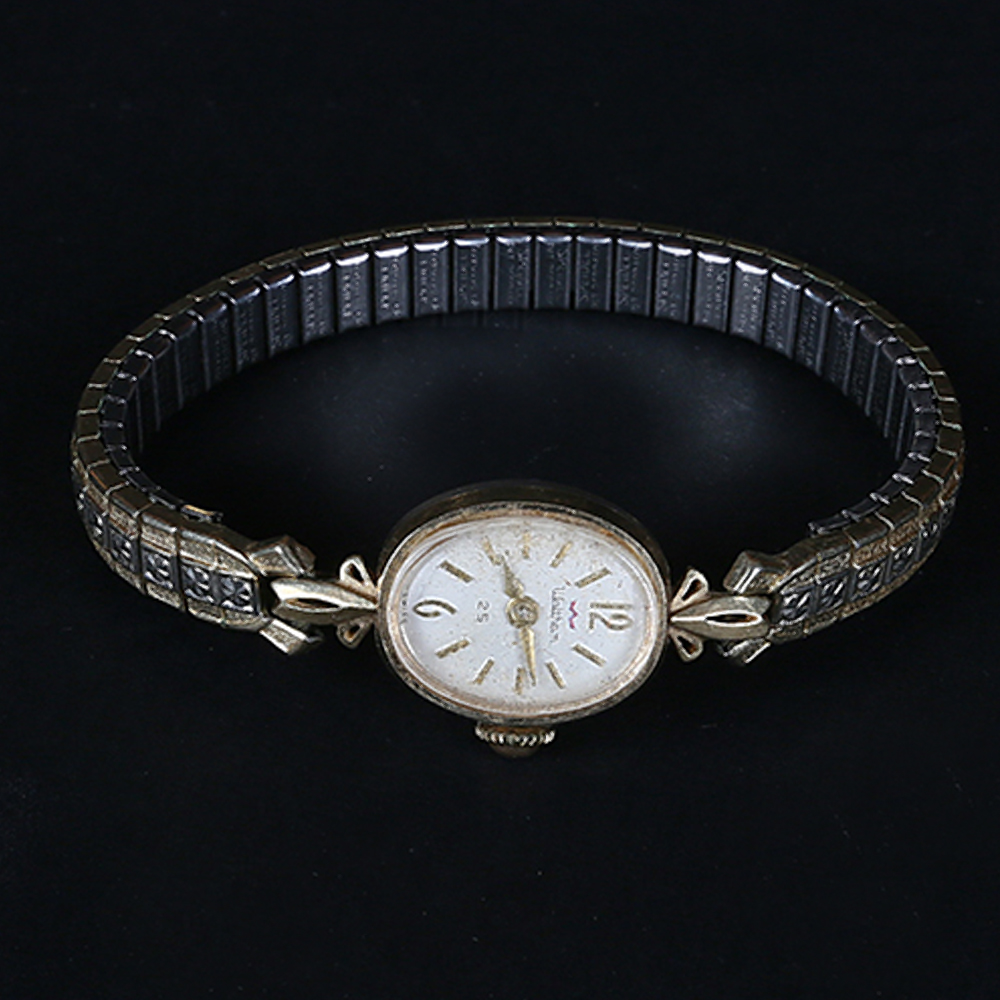 Collection of Vintage Watches Including Waltham 14K Gold Watch Face