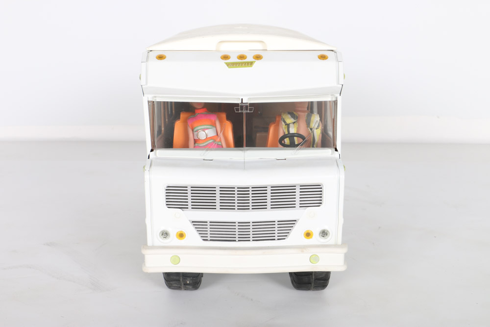 Tonka Winnebago Indian Camper