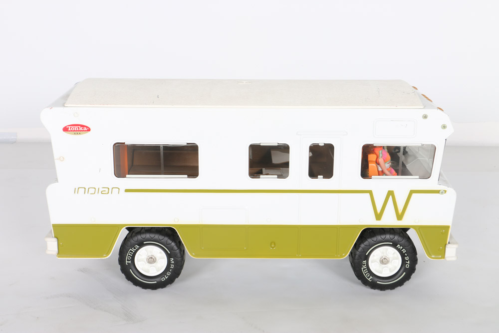 Tonka Winnebago Indian Camper