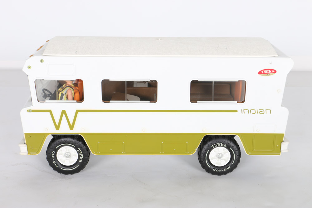 Tonka Winnebago Indian Camper