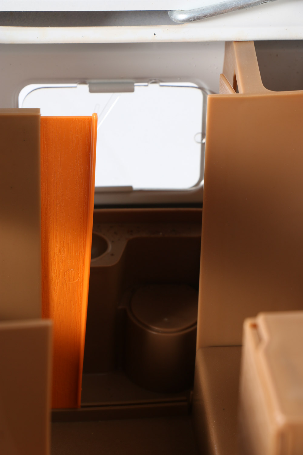 Tonka Winnebago Indian Camper