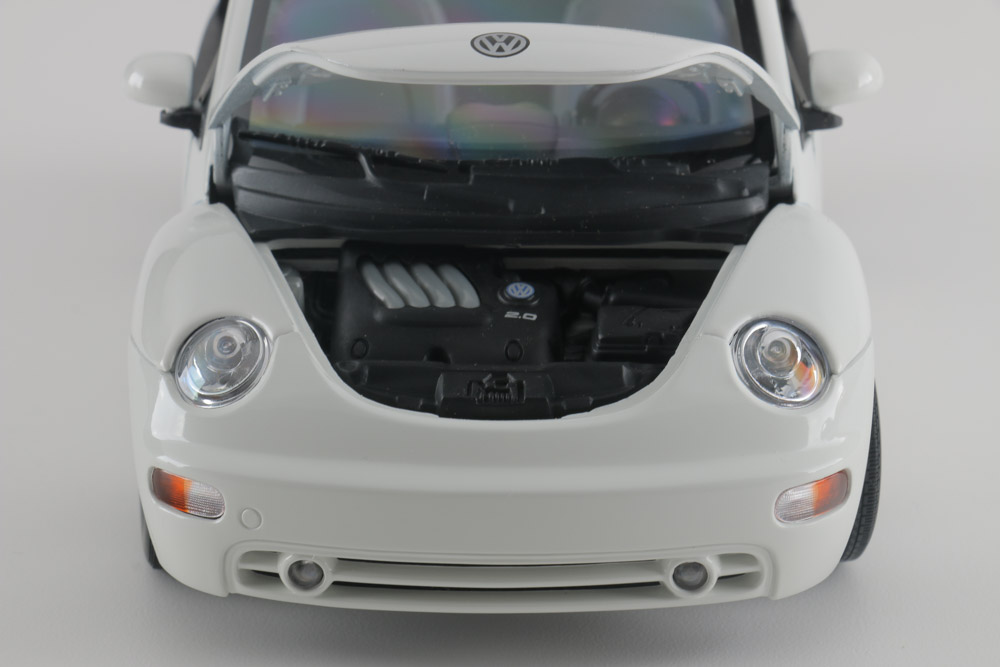 Assortment of Five Modern Volkswagen Beetle Die-Cast Cars