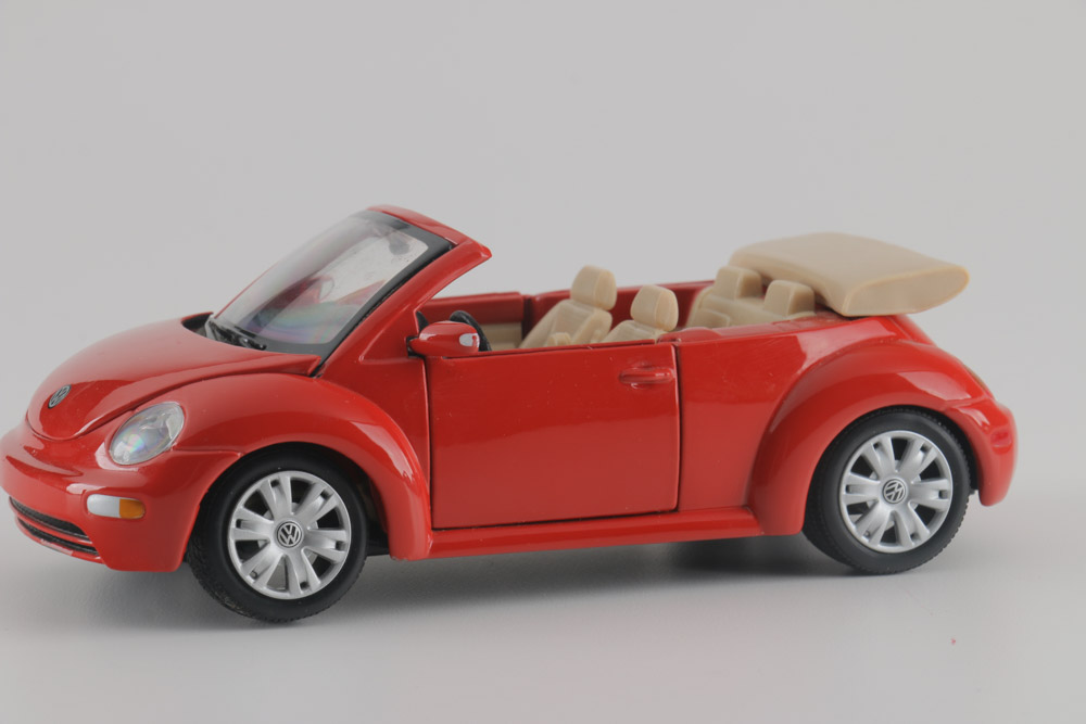 Assortment of Five Modern Volkswagen Beetle Die-Cast Cars