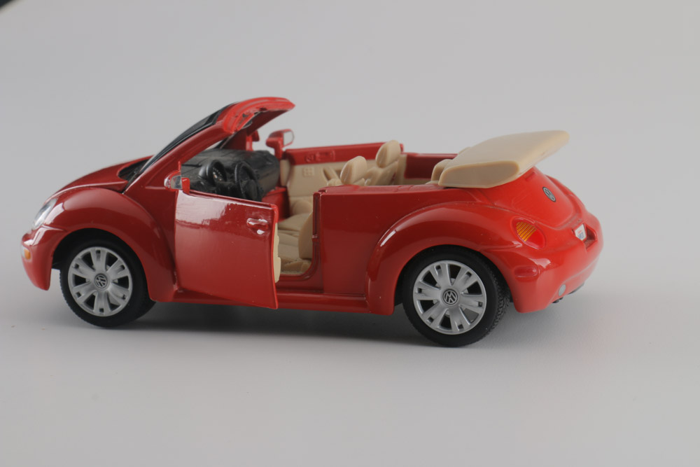 Assortment of Five Modern Volkswagen Beetle Die-Cast Cars