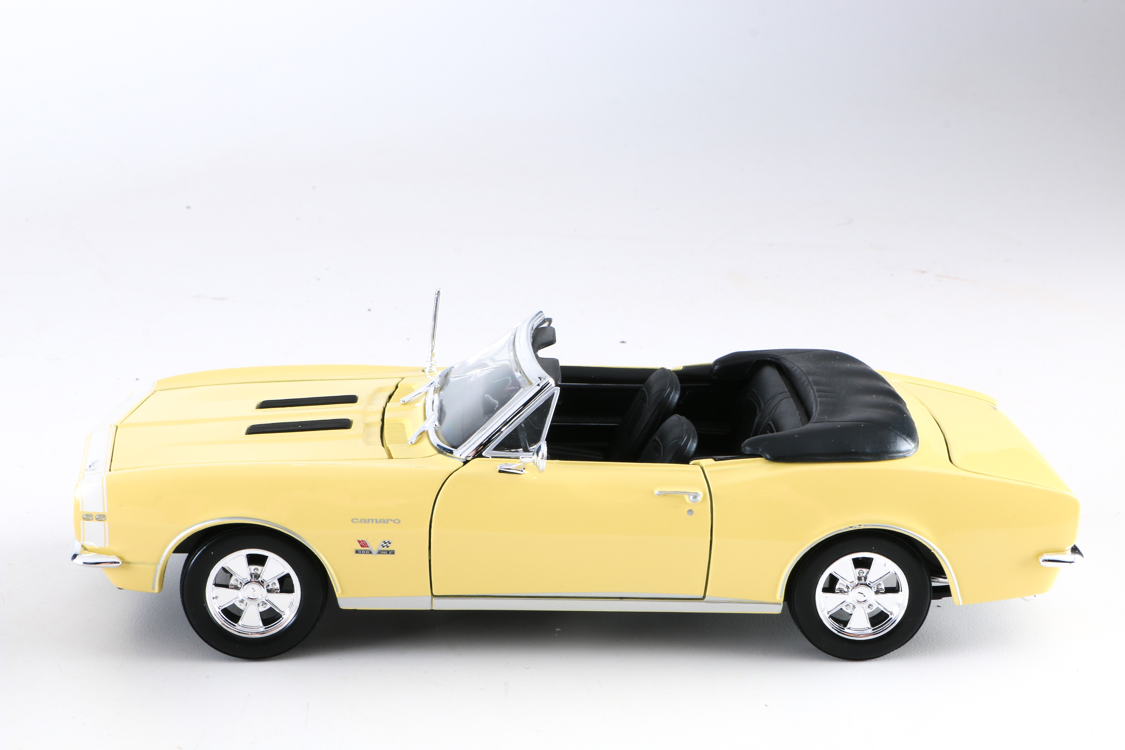 Collection of Late 1960s Style Camaro Die-Cast Cars