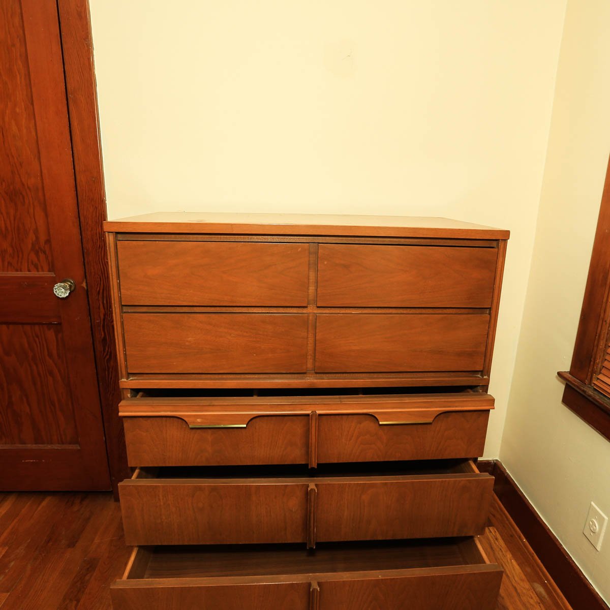 Mid Century Modern Five-Drawer Chest