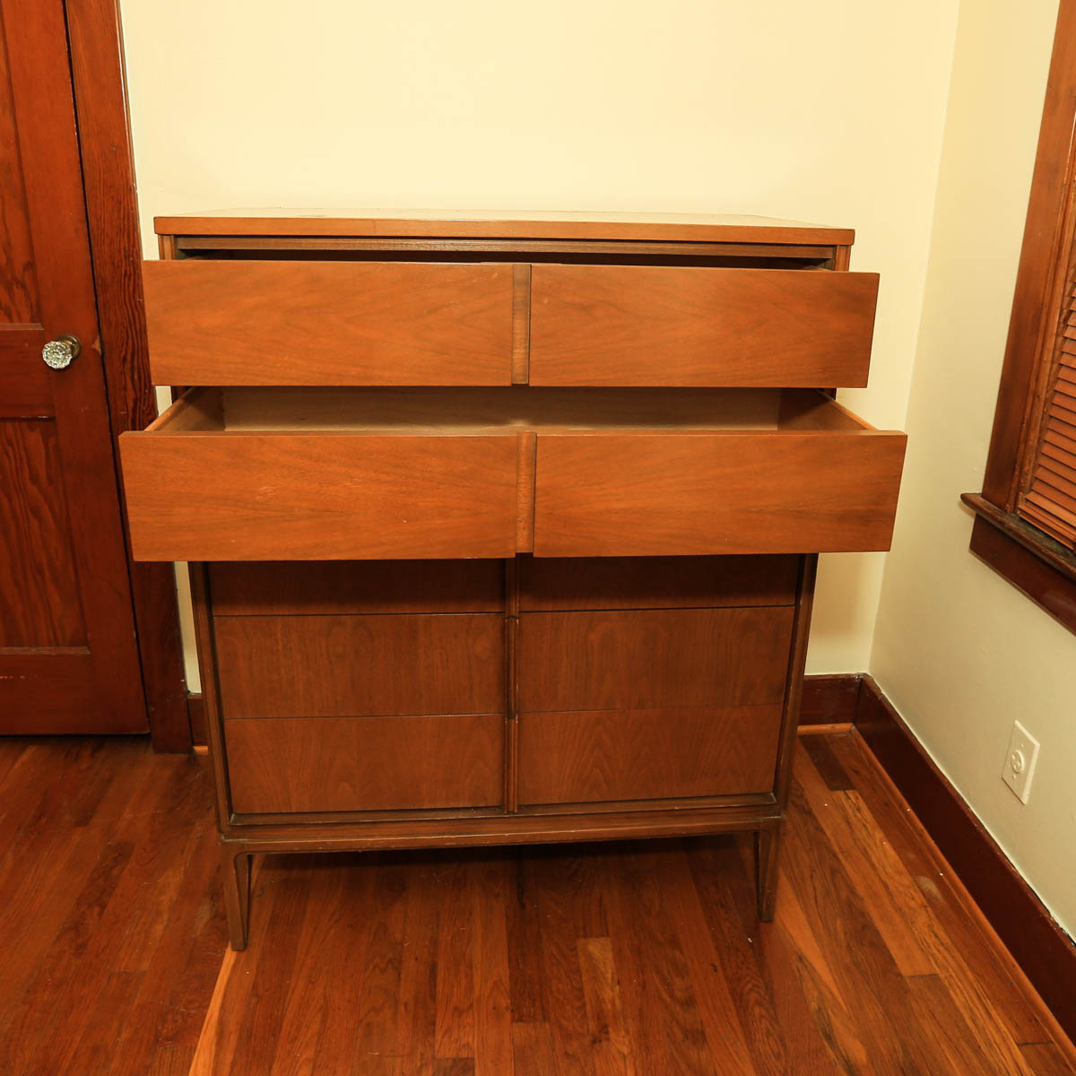 Mid Century Modern Five-Drawer Chest