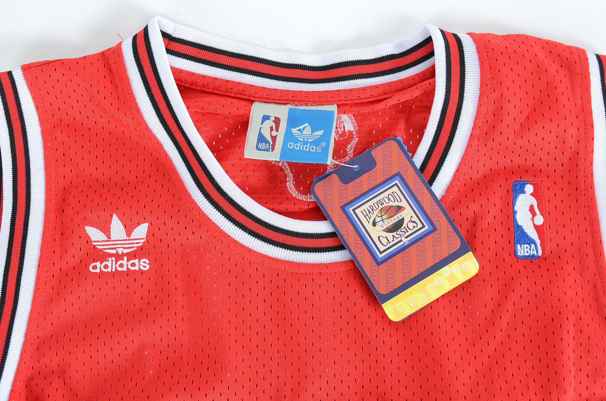 Dennis Rodman Signed Bulls Jersey  COA