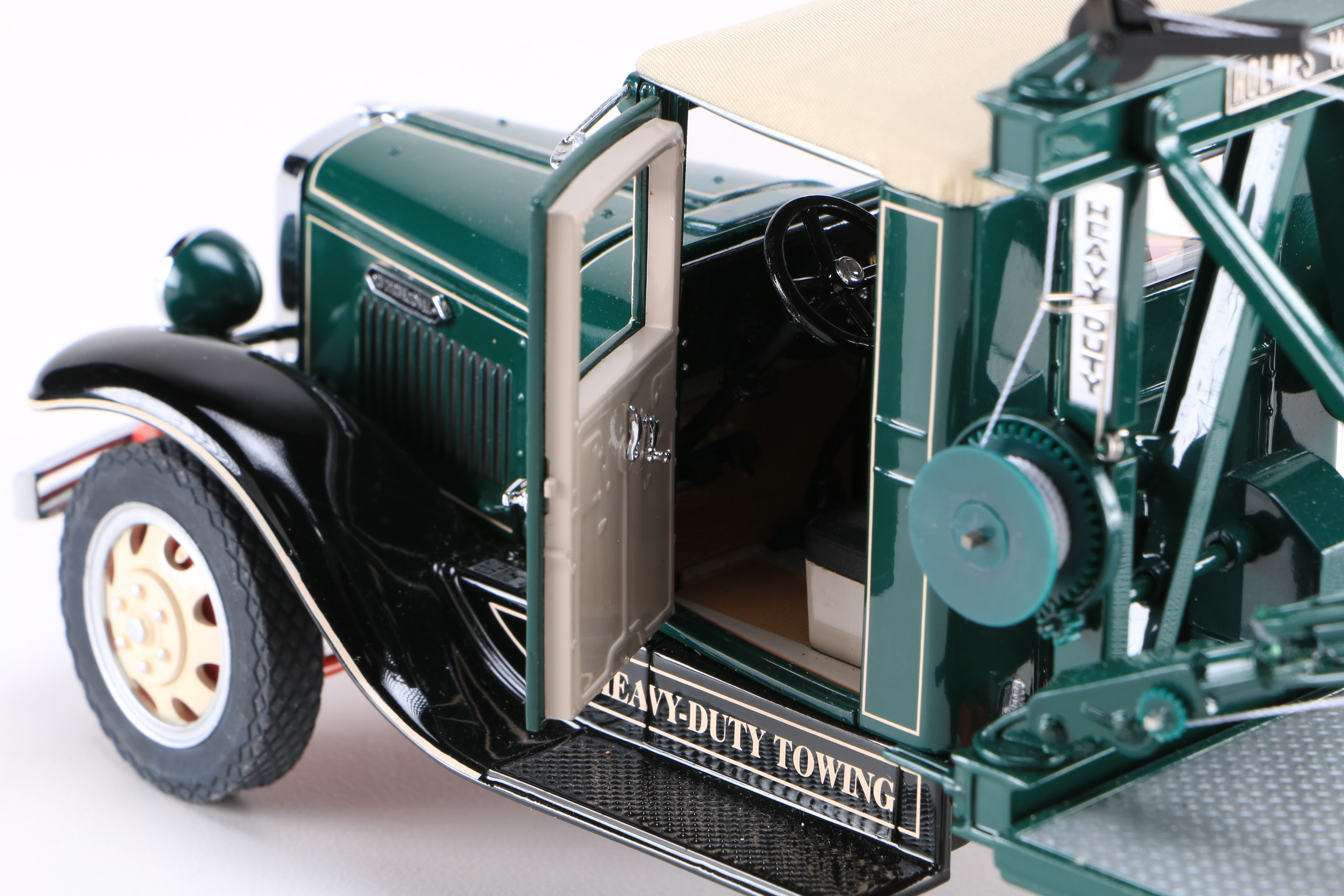 1930 Die-Cast International Wrecker Tow Truck from Danbury Mint