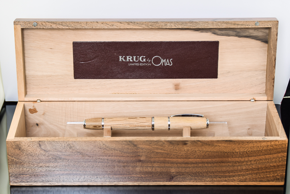 18K Gold and Sterling Krug by Omas Limited Edition Wood Fountain Pen