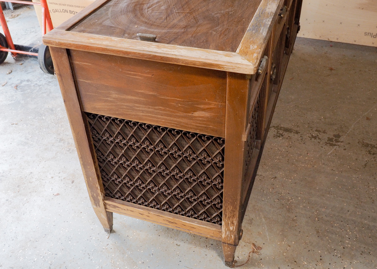 Mid-Century Magnavox Astro Sonic Console Stereo