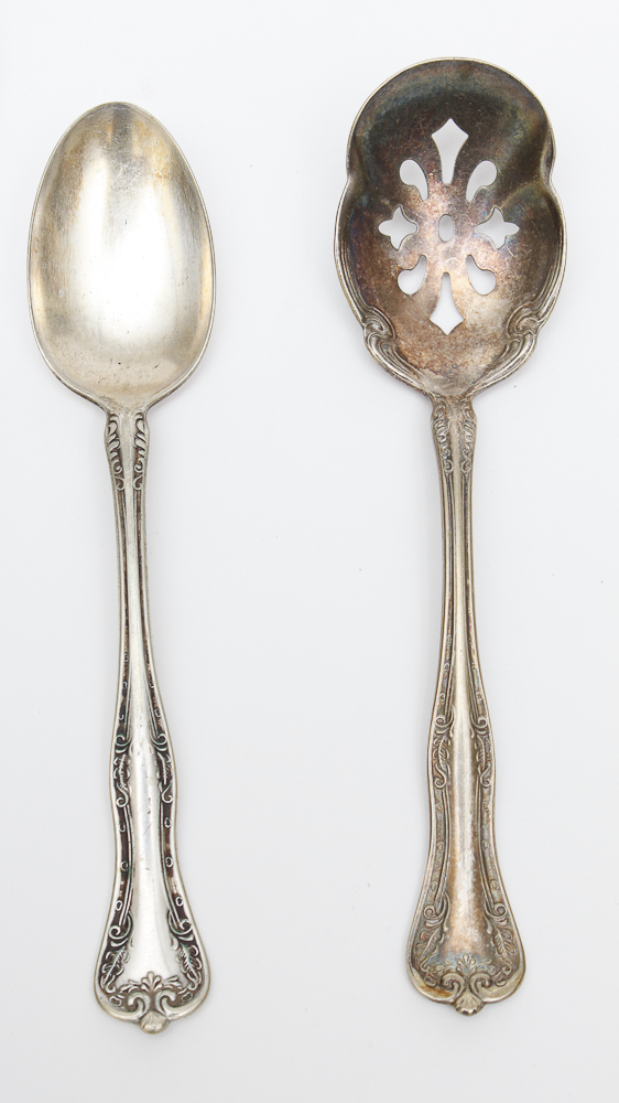 1908 National Silver Co. "Queen Elizabeth" Plated Silver Flatware