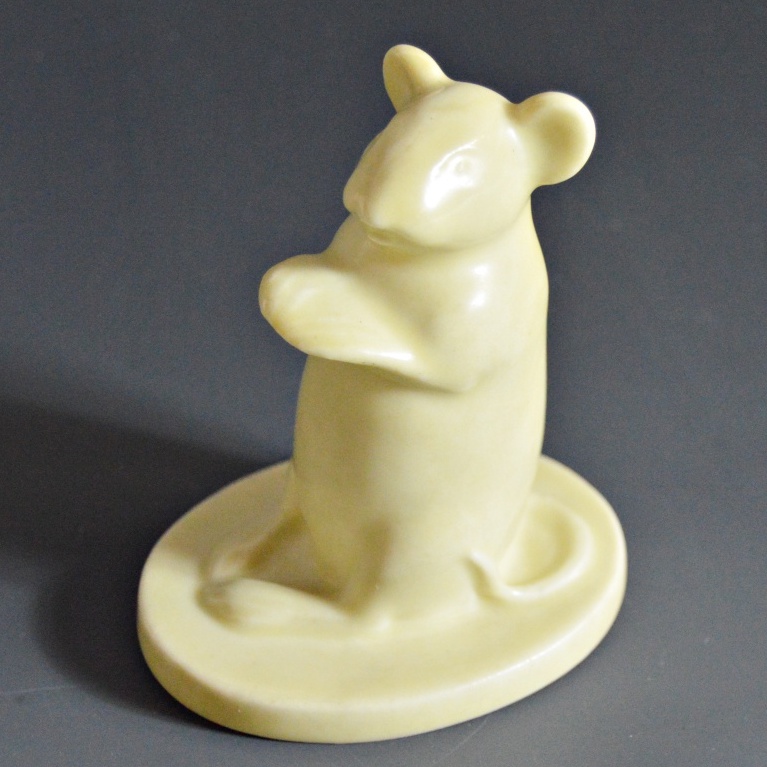 1937 Shirayamadani Modeled Rookwood Pottery Mouse Paperweight