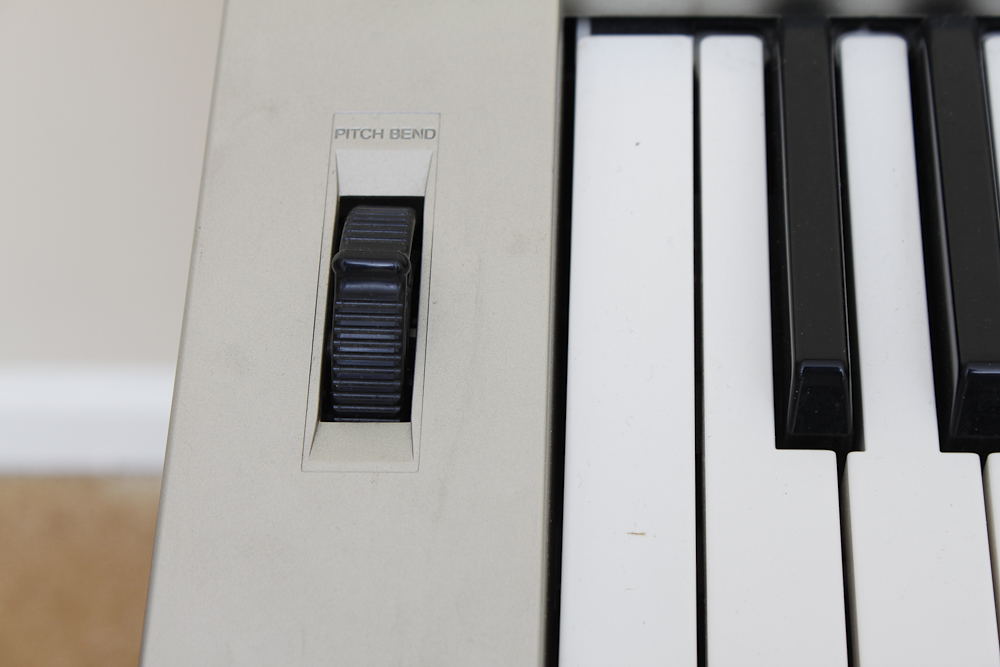 Yamaha 76 Key Grand Piano Keyboard, Stand and Bench