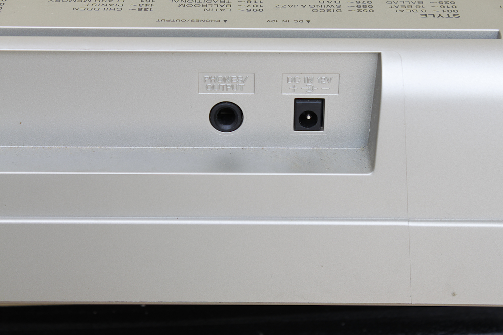 Yamaha 76 Key Grand Piano Keyboard, Stand and Bench