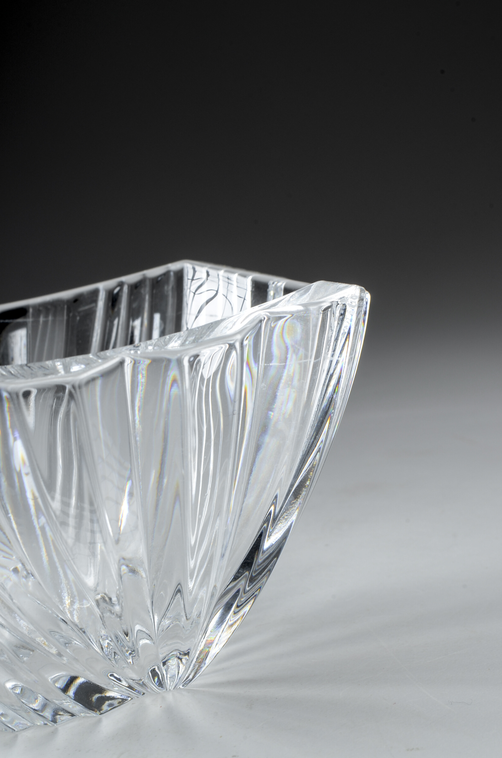 Pair of Glass Bowls with a Carnival Glass Style Bowl