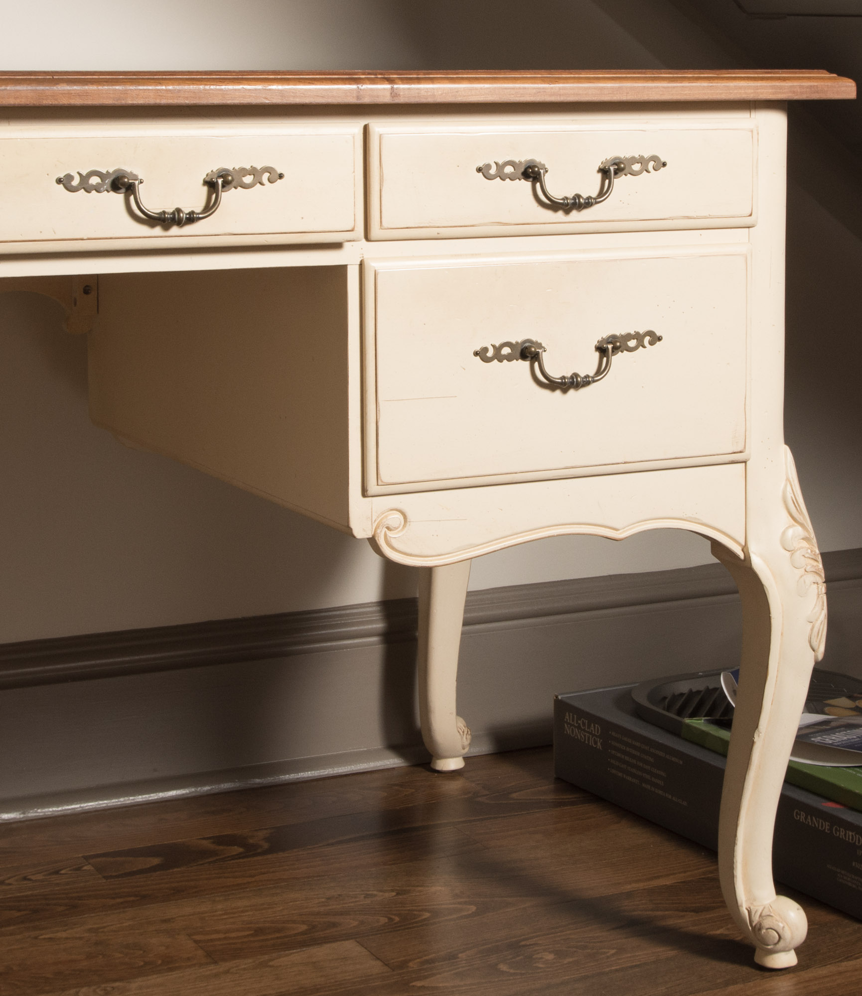Ethan Allen Writing Desk