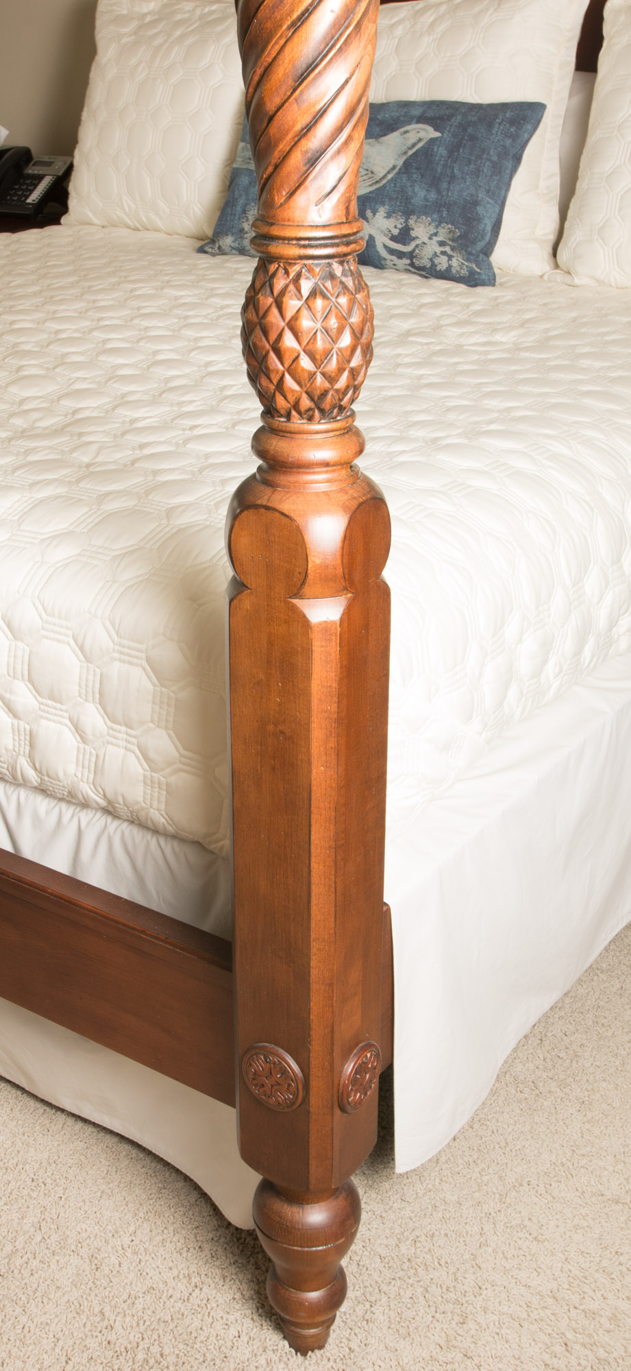 Ethan Allen "Montego" Plantation Poster Bed