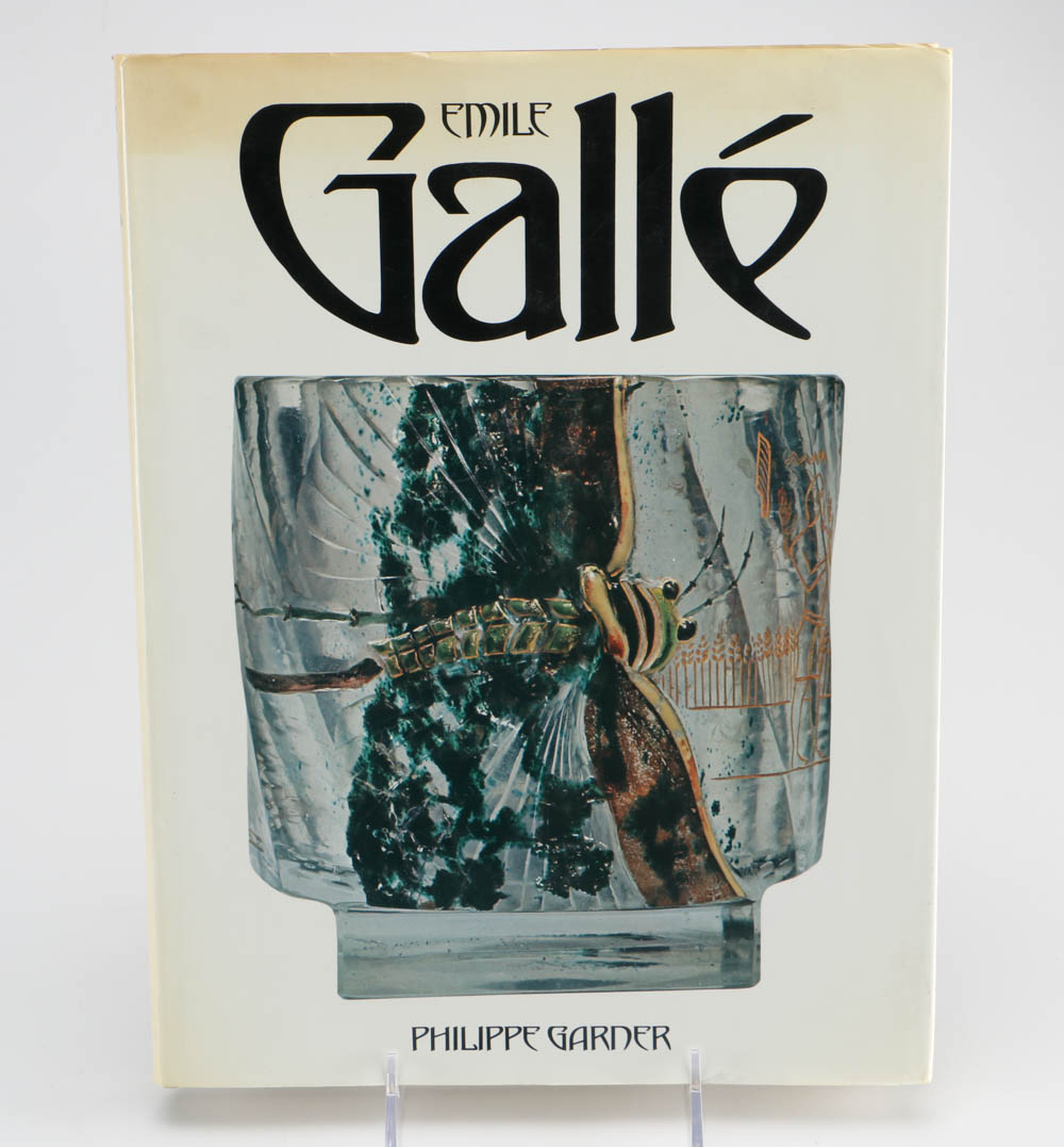 Modern Art and Design Books