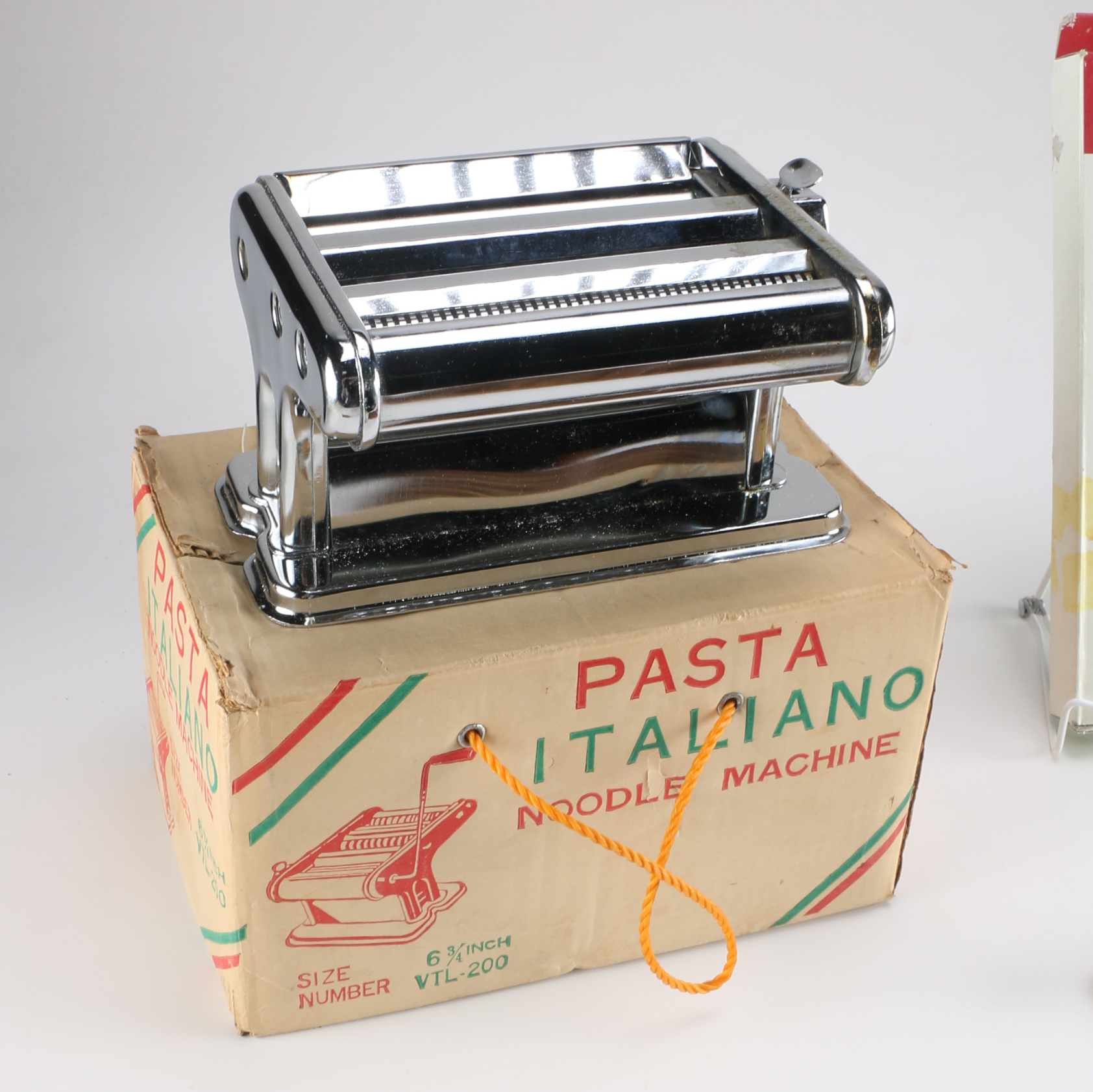 Vintage Pasta Machine and Ravioli Roller