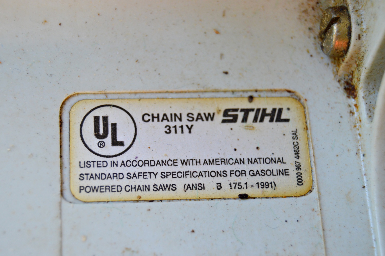 Stihl 009L 311Y 2.5 Cu. In. Chainsaw