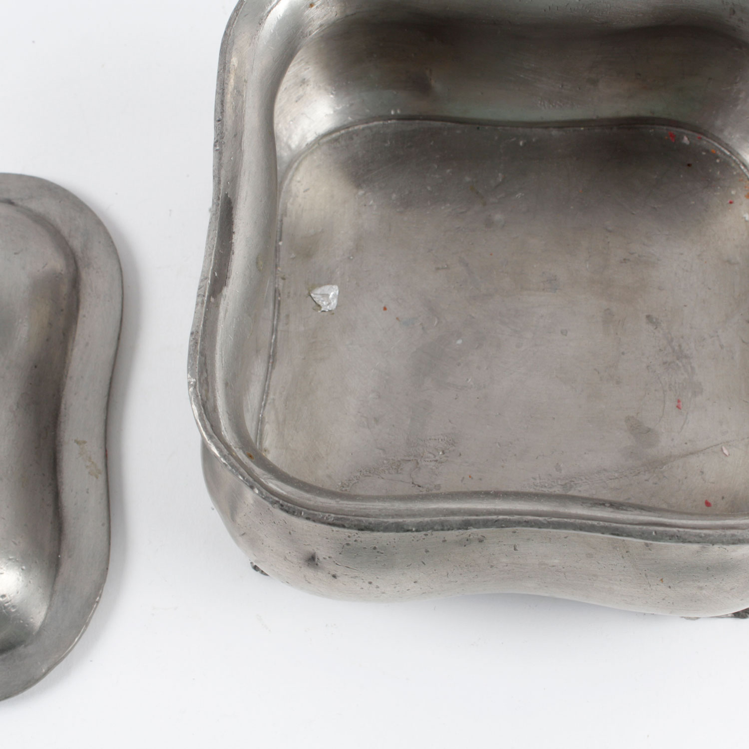 Vintage German Rein Zinn Pewter Acorn Box