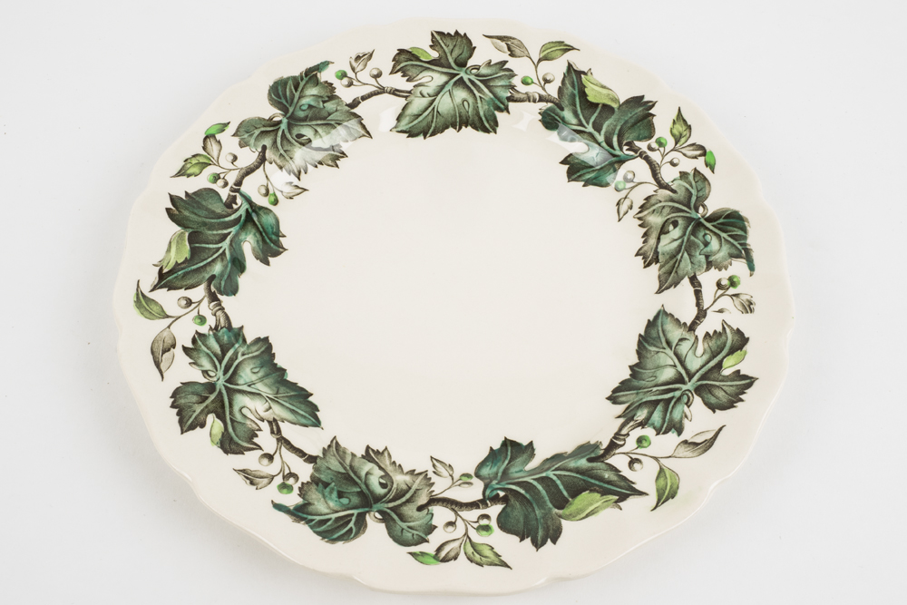 Partial Johnson Brothers 'Vintage Dinnerware