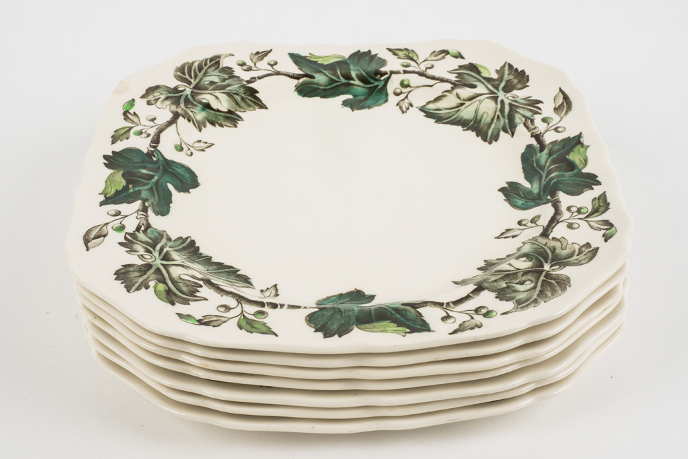 Partial Johnson Brothers 'Vintage Dinnerware