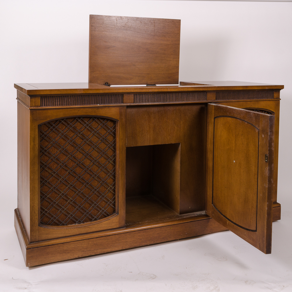 1970s Drexel Motorola Hi Fi Stereo Console