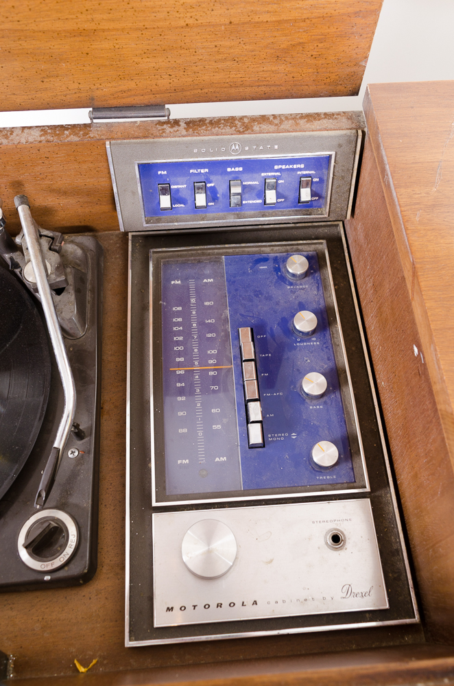 1970s Drexel Motorola Hi Fi Stereo Console
