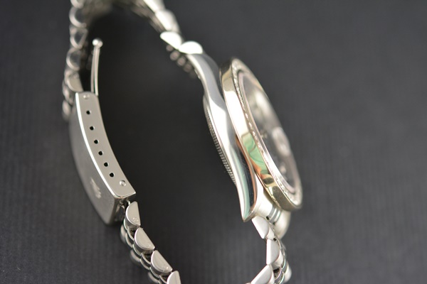 Rolex Datejust Stainless Steel 16264 Black Diamond Dial Bezel Jubilee Automatic Men's Watch