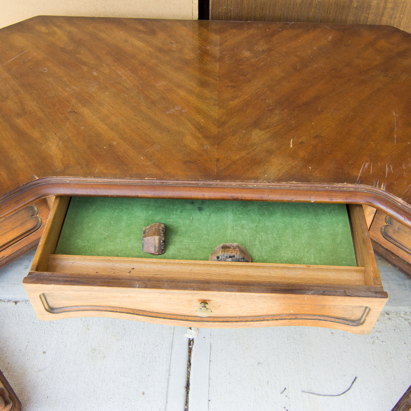 Drexel Heritage Furnishings Desk