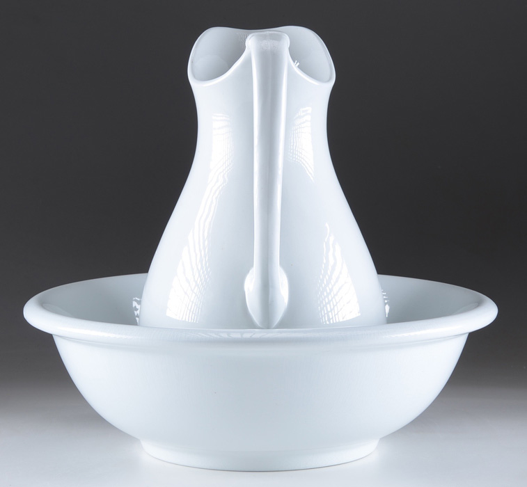 J. & G. Meakin Ironstone Washbasin and Pitcher