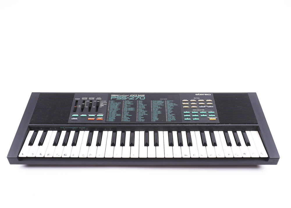 Yamaha PortaSound PSS-270 Electronic Keyboard