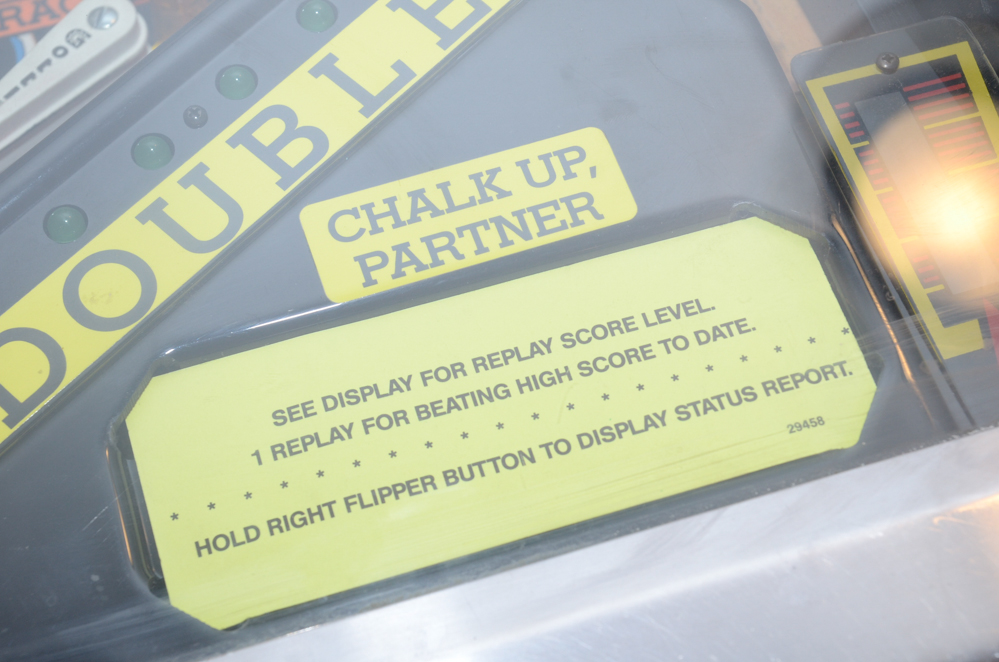 Gottlieb "Cue Ball Wizard" Pinball Machine