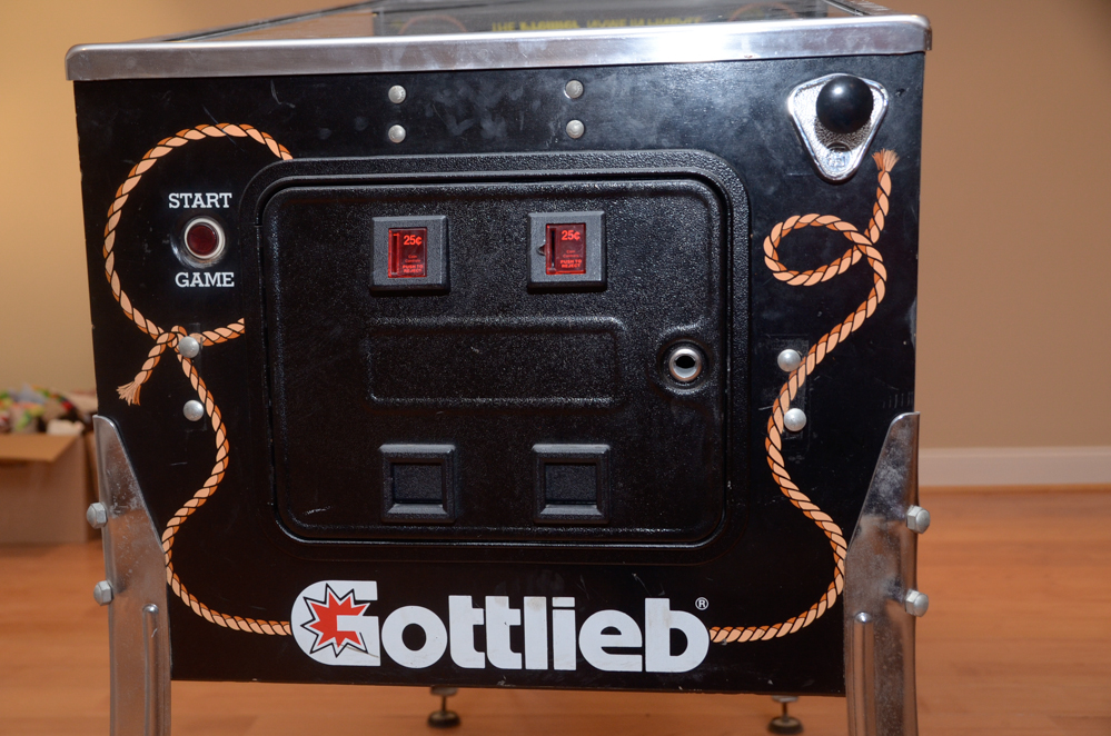 Gottlieb "Cue Ball Wizard" Pinball Machine