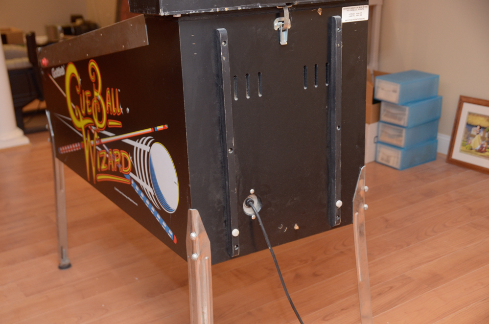 Gottlieb "Cue Ball Wizard" Pinball Machine