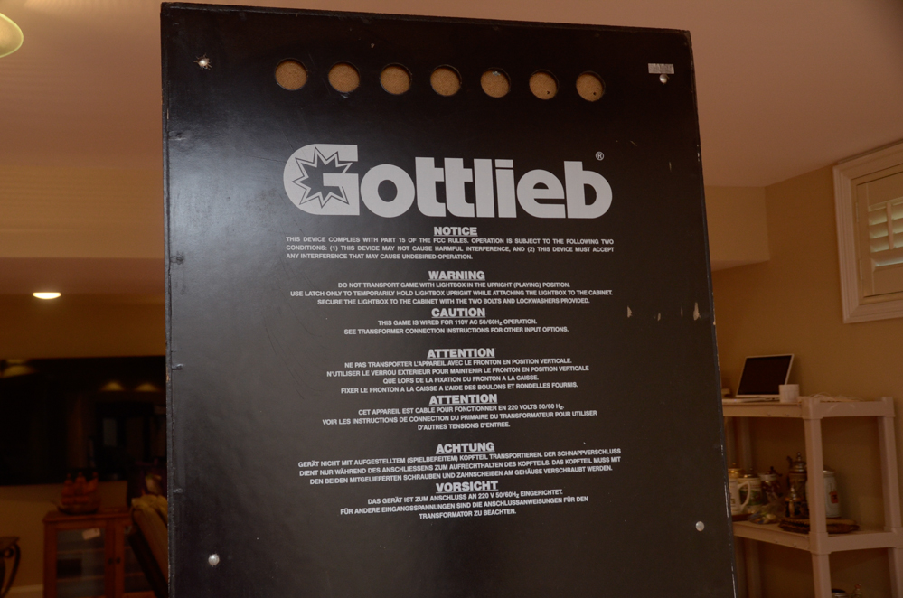 Gottlieb "Cue Ball Wizard" Pinball Machine