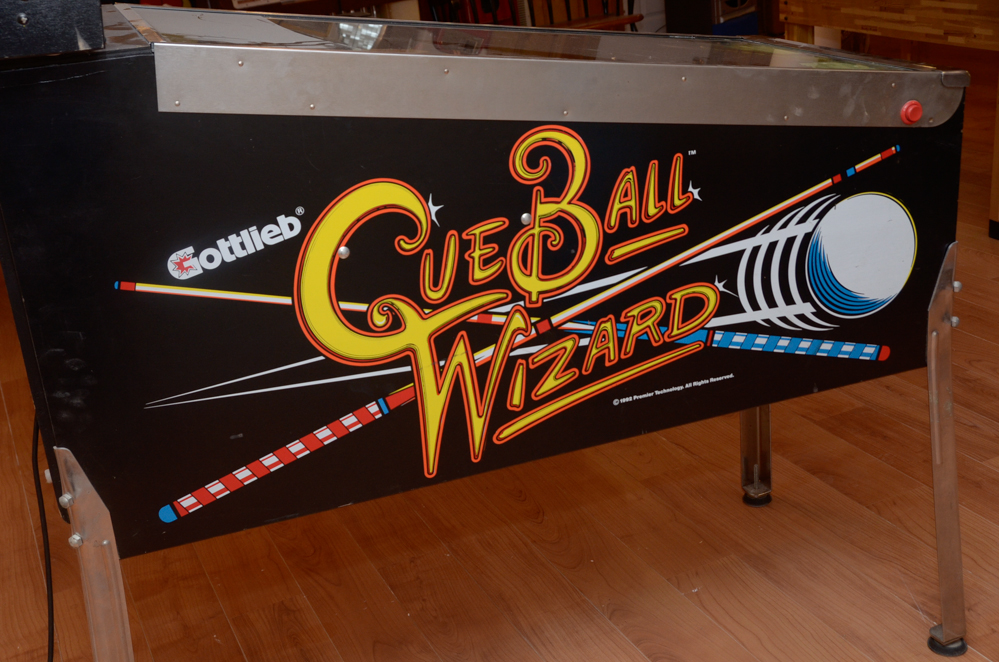 Gottlieb "Cue Ball Wizard" Pinball Machine